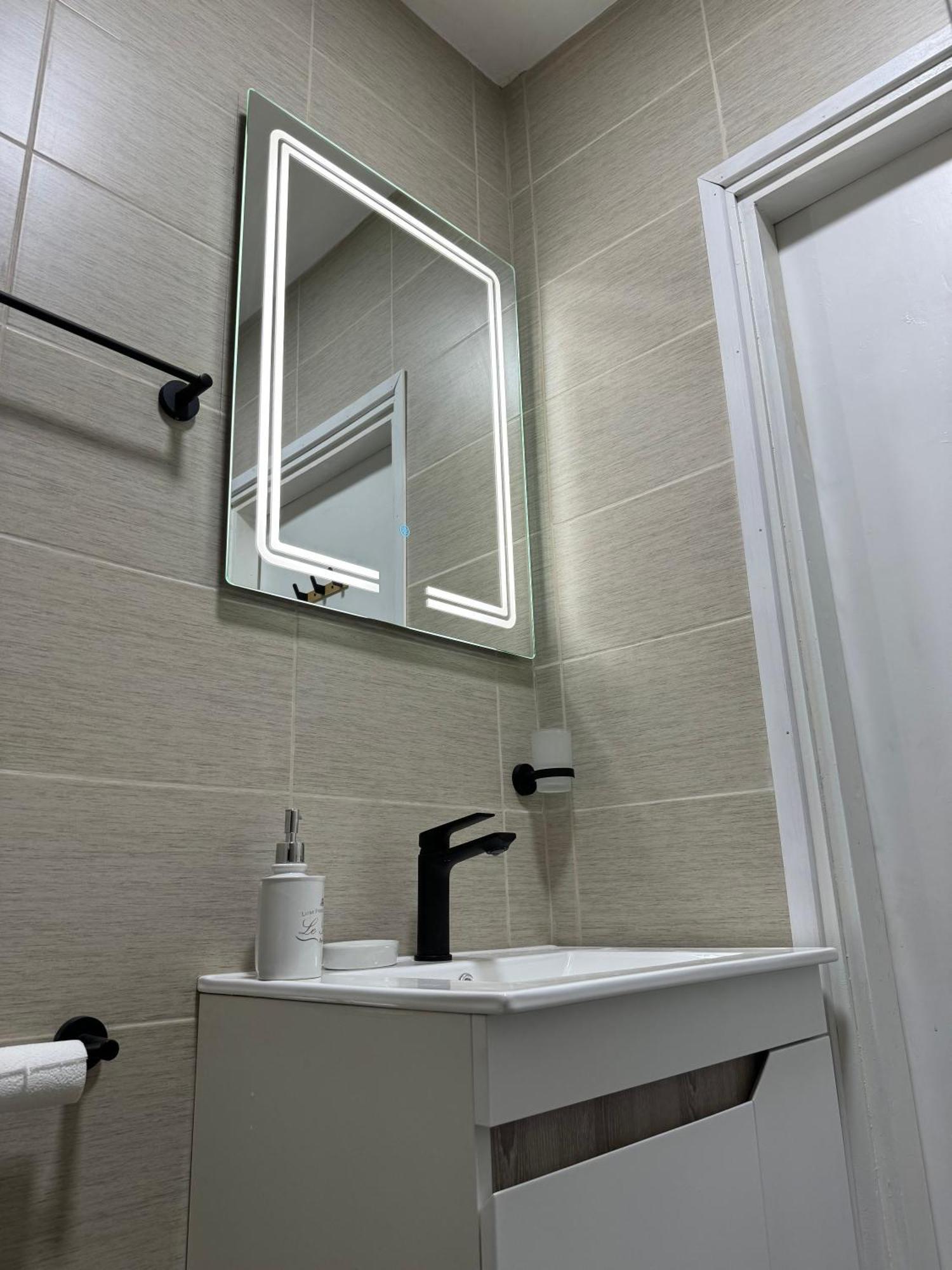 Vuk Apartman Donji Milanovac Luaran gambar