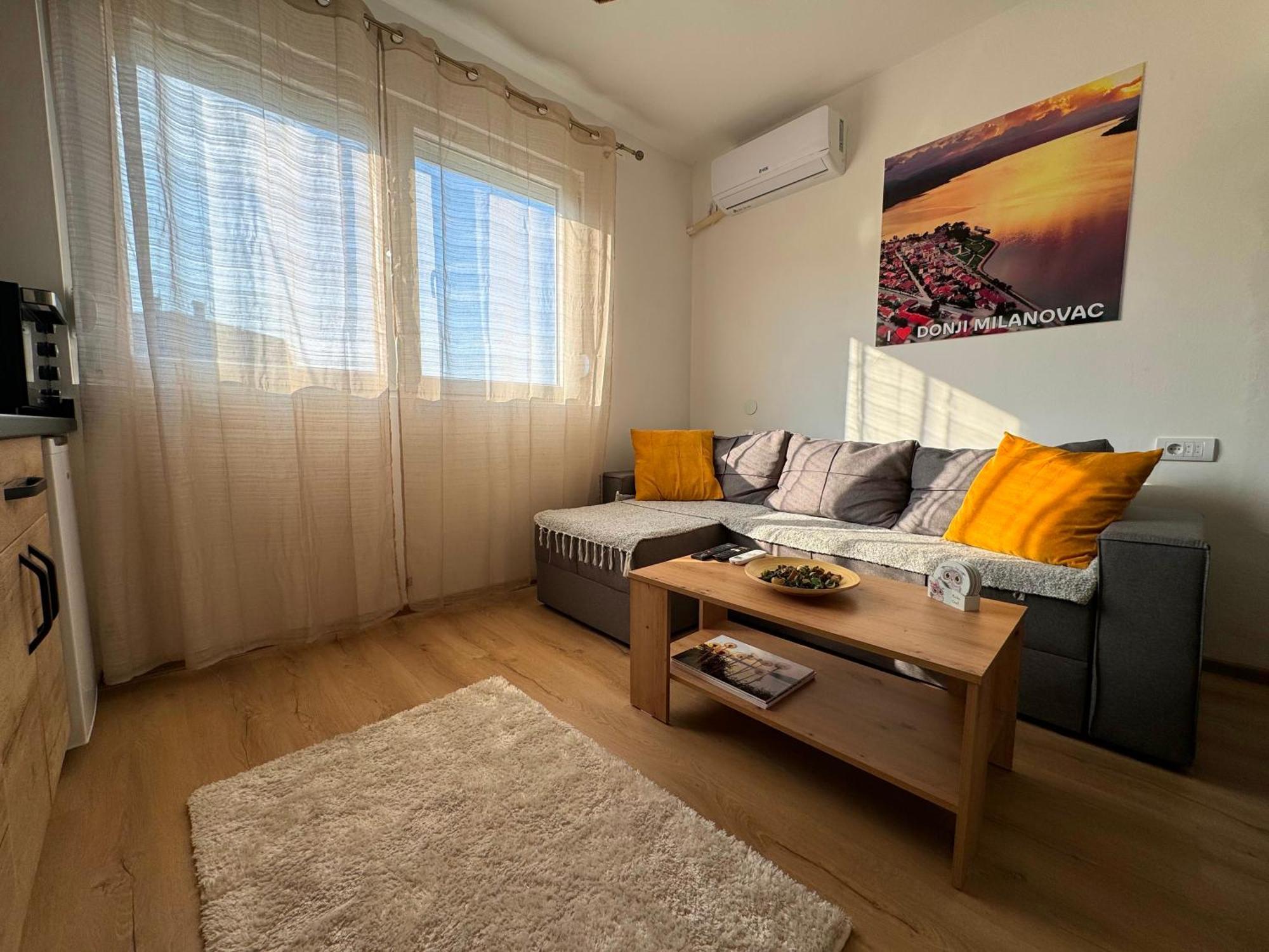 Vuk Apartman Donji Milanovac Luaran gambar