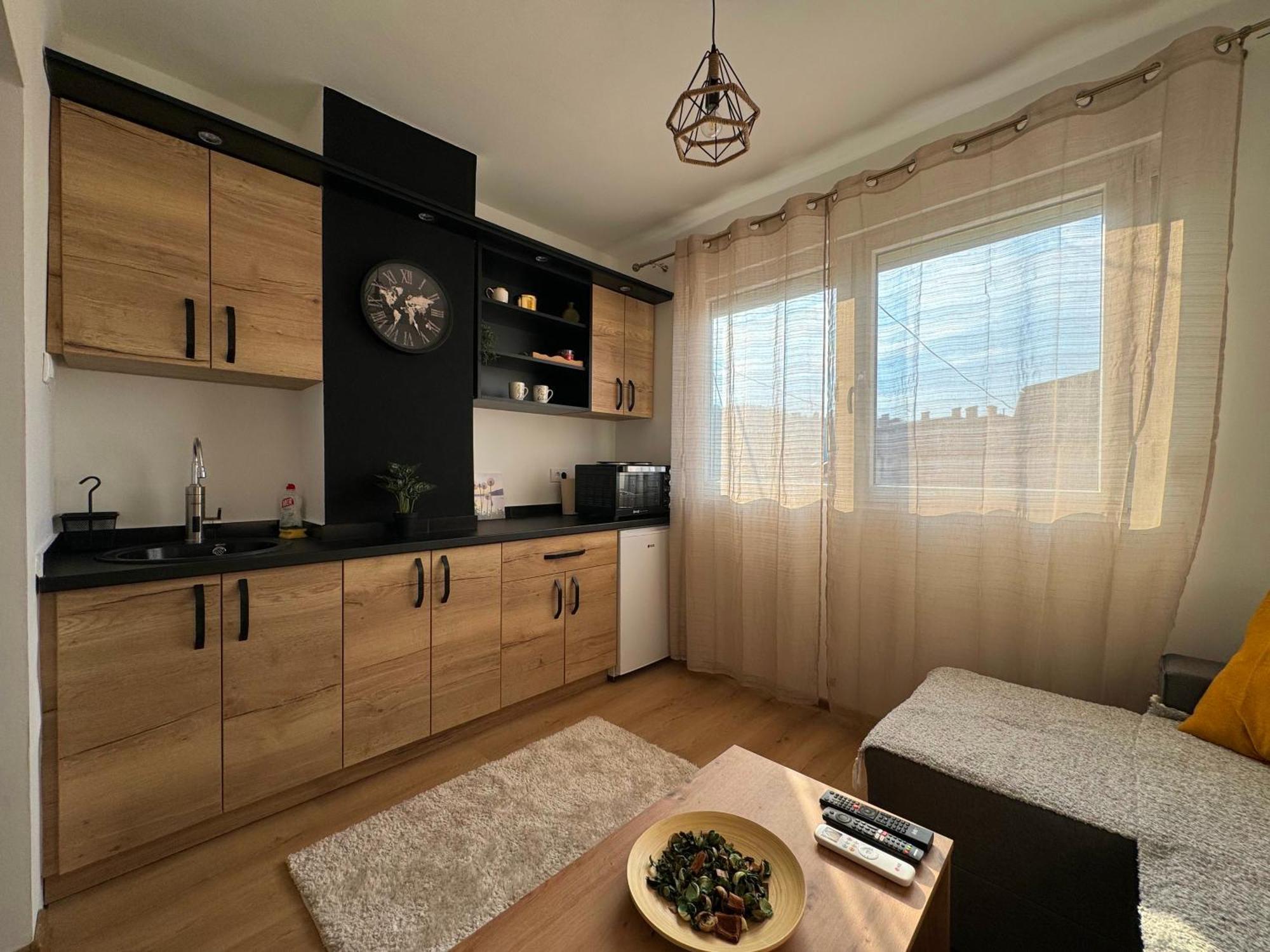 Vuk Apartman Donji Milanovac Luaran gambar