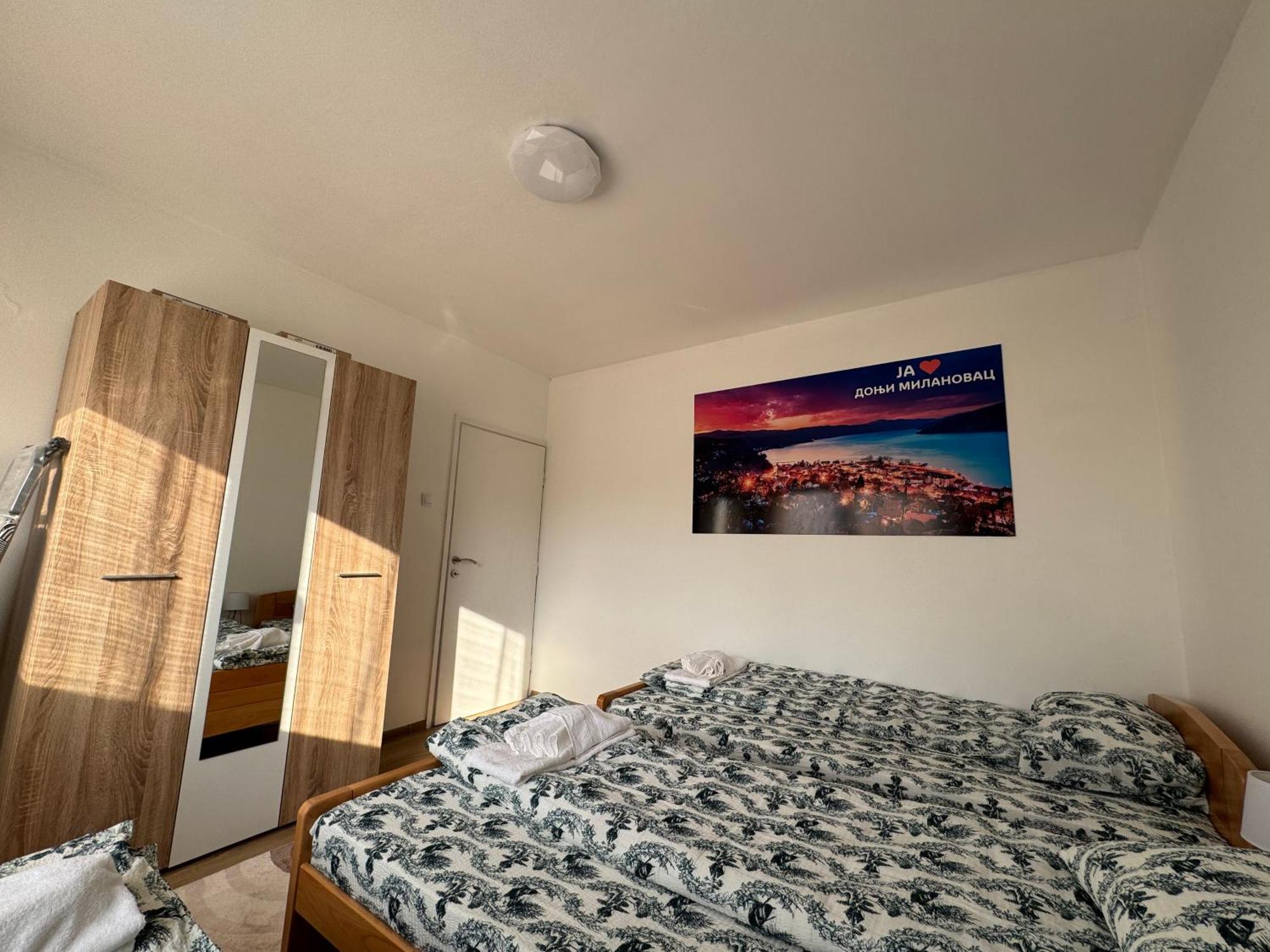 Vuk Apartman Donji Milanovac Luaran gambar